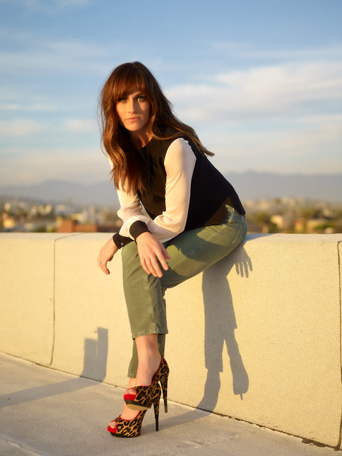 Interview: Nikki DeLoach Talks 