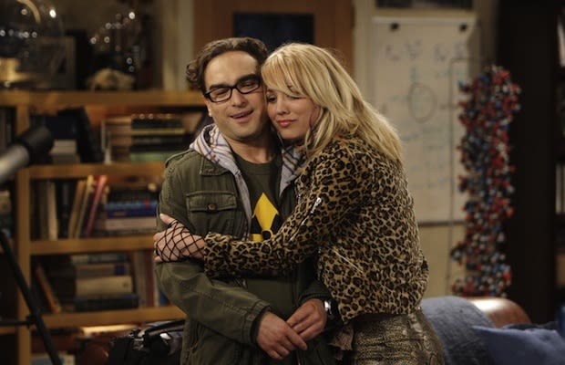 Penny and Leonard - 25 TV Characters Who Dated Out Of Their League ...