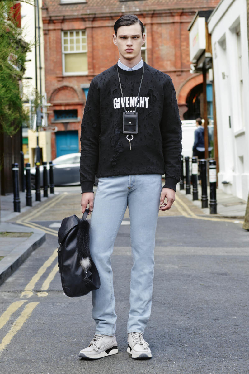 Givenchy's Spring 2016 Men's Collection | Complex