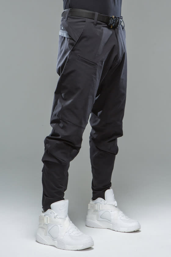 Acronym Fall/Winter 2015 Hi-Tech Lookbook | Complex