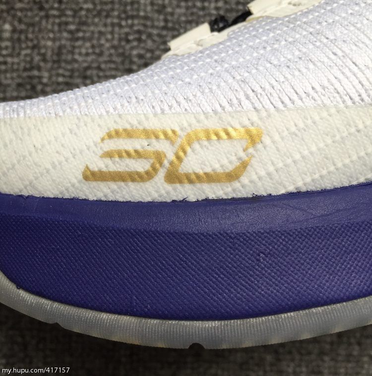 Under Armour Curry 3 Low Toe Detail