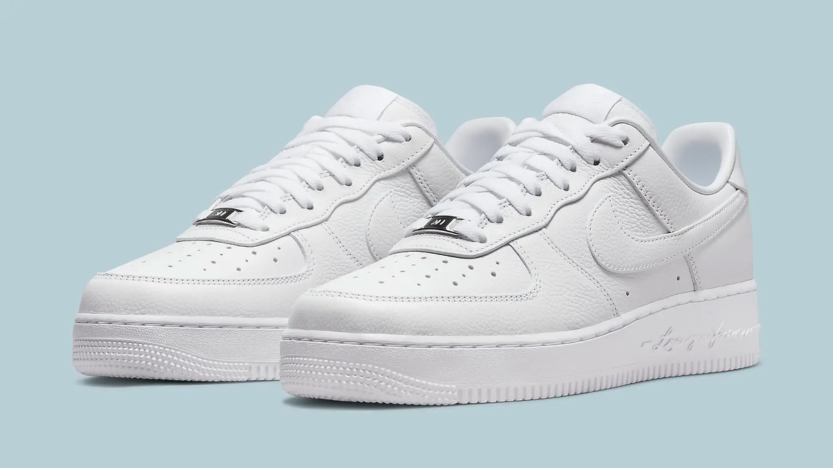 A Complete Guide to This Weekend’s Sneaker Releases