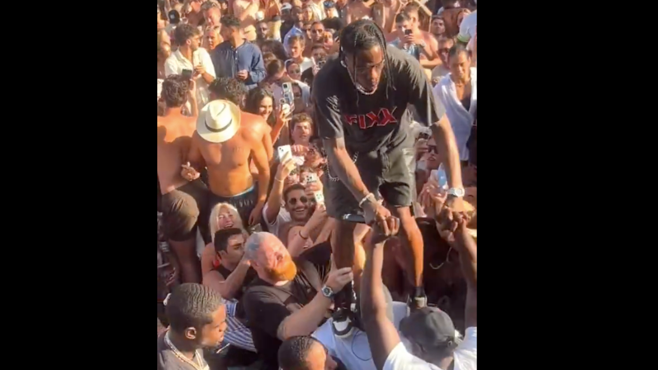 Travis Scott is in the crowd.