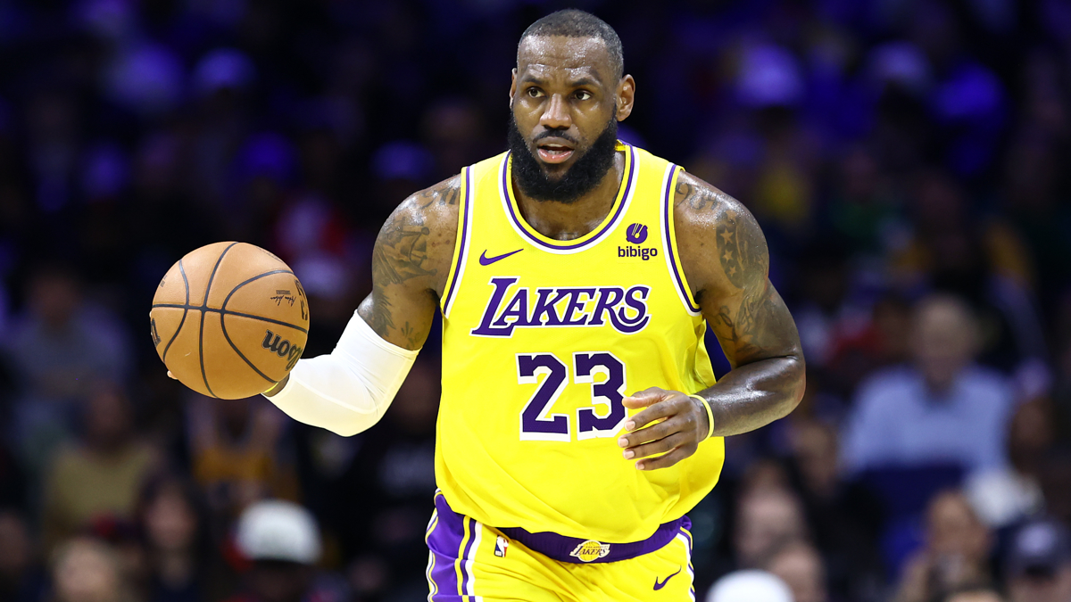 lebron is seen playing for lakers