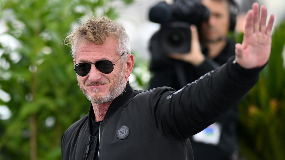 sean penn at festival