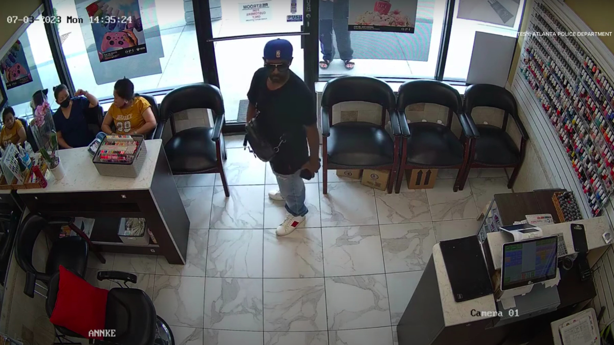robbery suspect seen in video