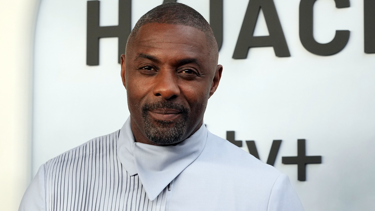 idris elba on the red carpet
