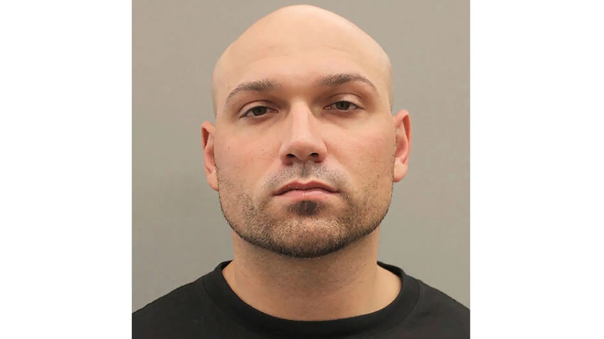 man kills parking attendant