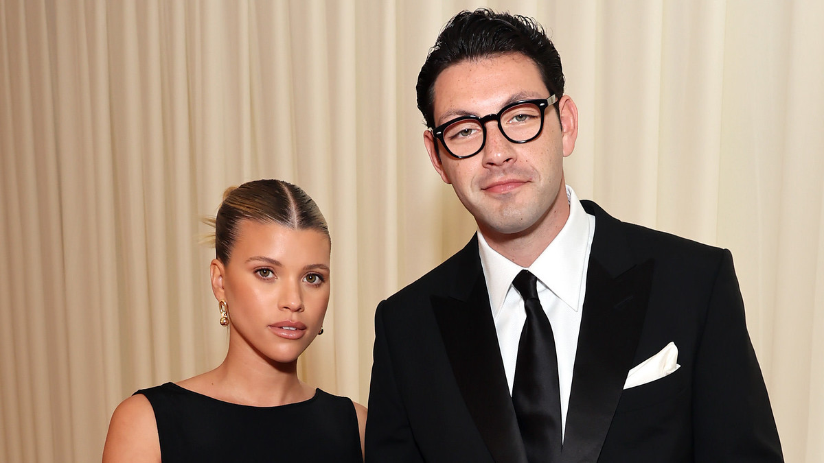 sofia richie elliot grainge relationship timeline