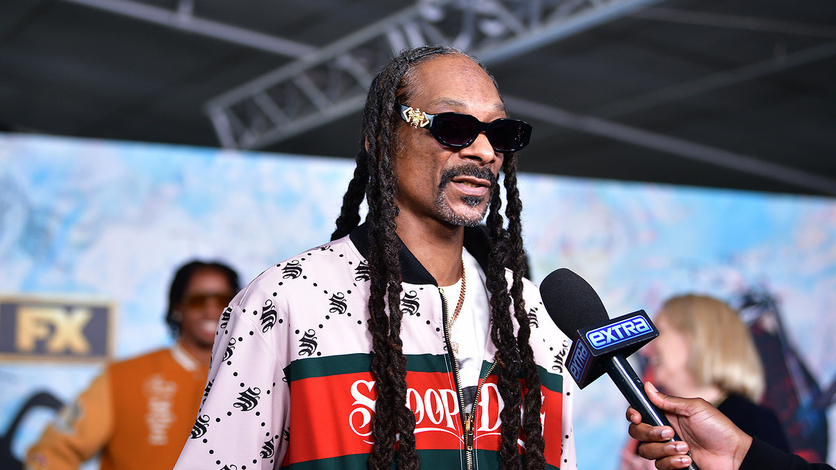 Snoop Dogg attends the premiere of FX's "Dear Mama" at Academy Museum of Motion Pictures