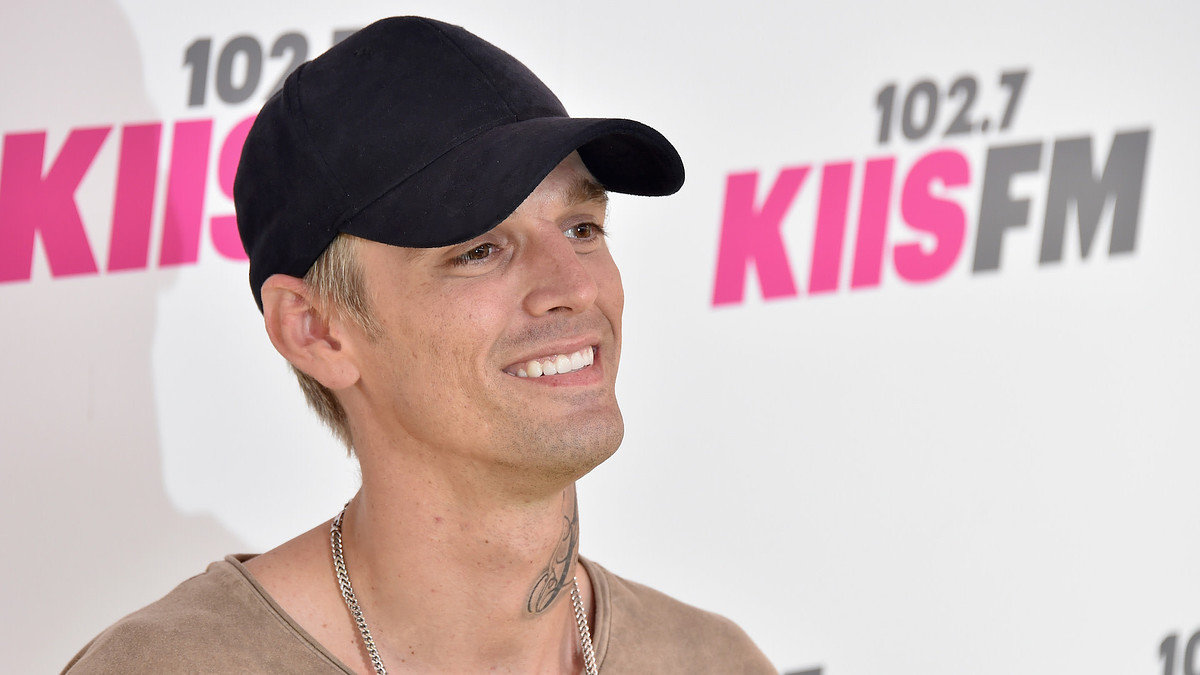 Aaron Carter on red carpet