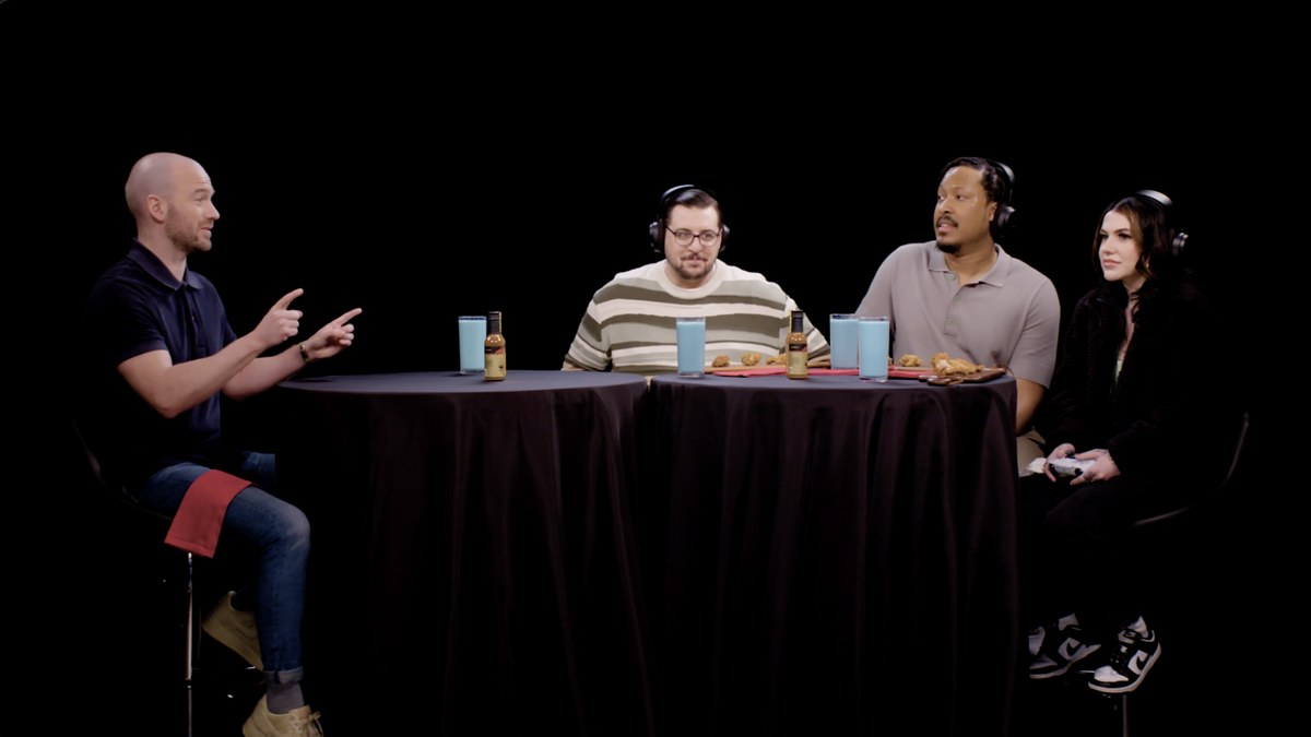 Sean Evans, FaZe Kalei, Berleezy, and Camera Guy Bill