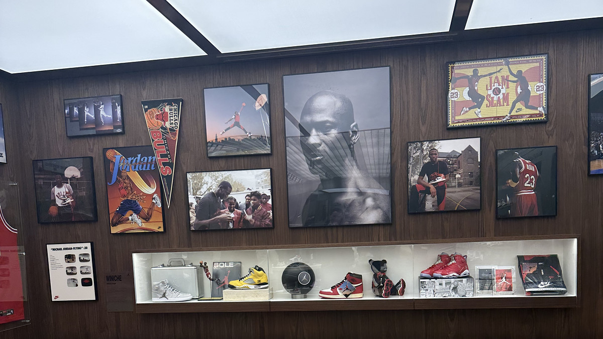 Jordan World of Flight Shibuya Tokyo Store