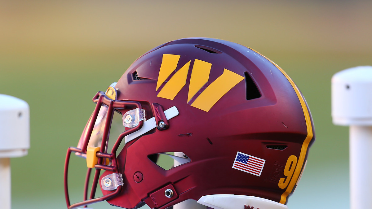 washington commanders helmet