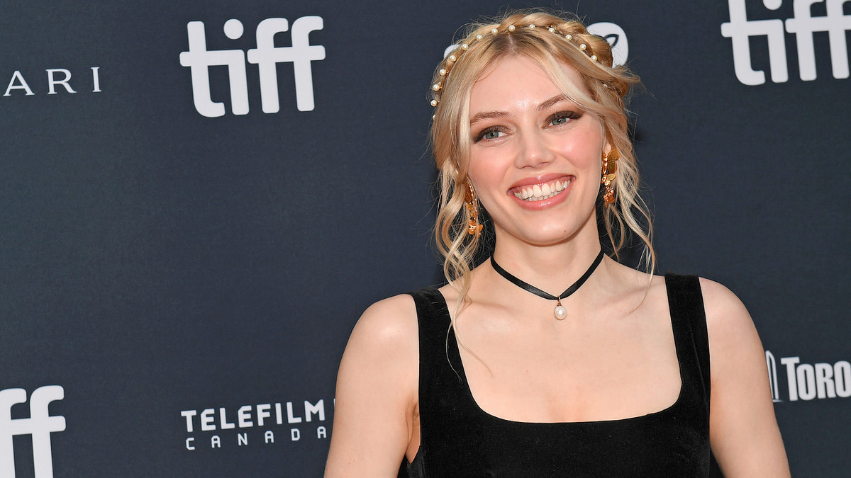 Grace Van Dien on red carpet in 2022
