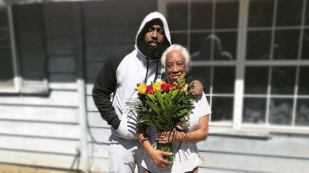 A photo of Trae Tha Truth and Martha Menefield on @traeabn.