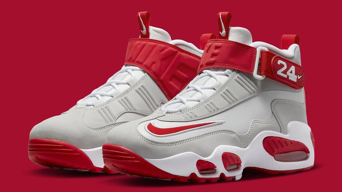 Nike Air Griffey Max 1 Cincinnati Reds FD0760 043 Pair