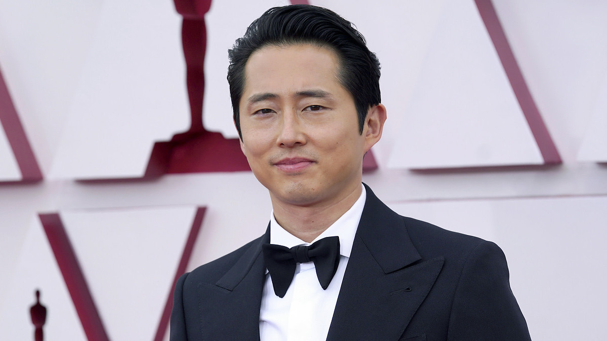 Steven Yeun photographed at Academy Awards