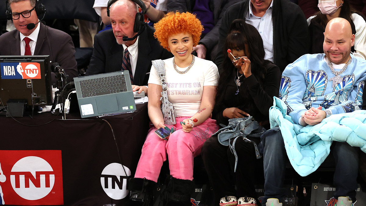 Ice Spice at a basketball game