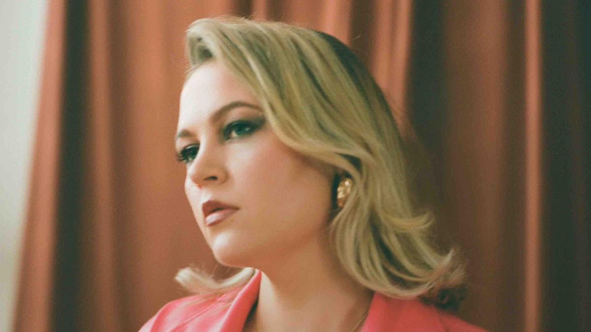 elli ingram taps mahalia for new soul number fools gold