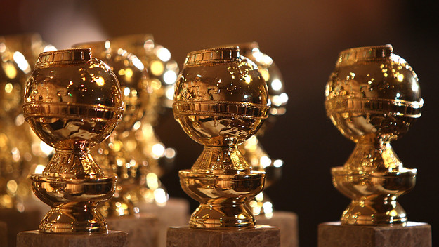 golden globes statuettes