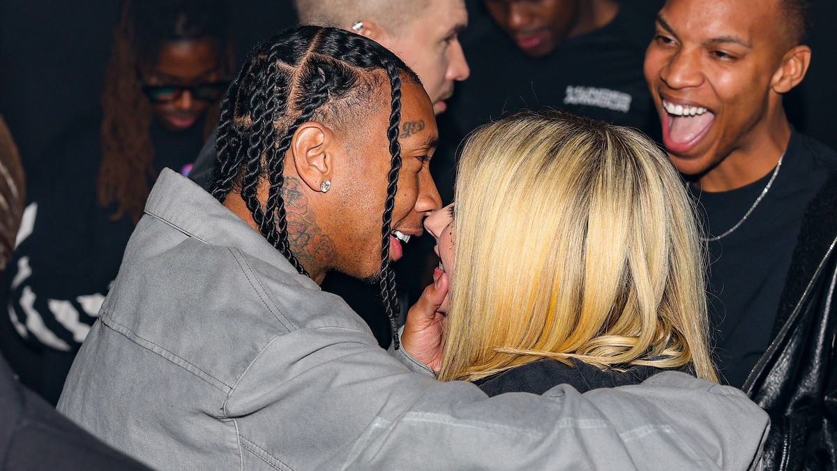 Tyga and Avril Lavigne kissing in Paris