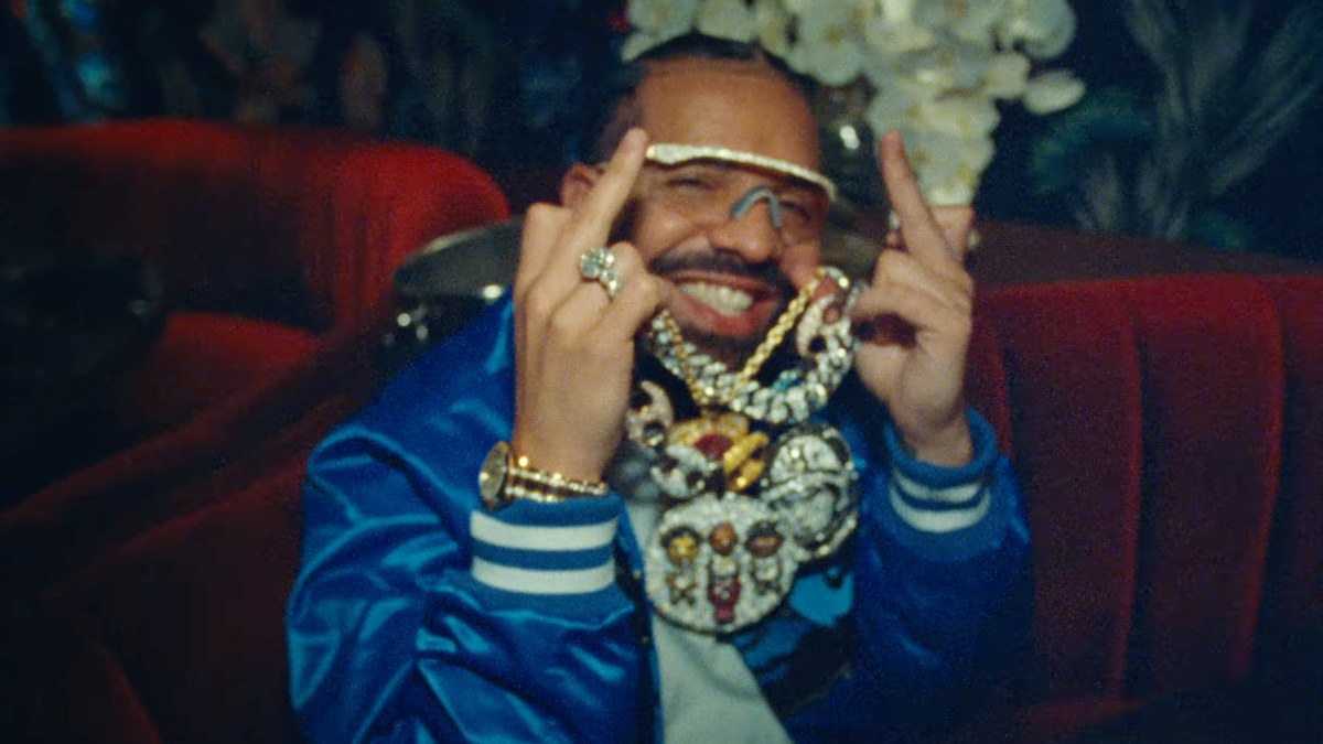 Drake Wearing all of Skateboard Ps jewelry