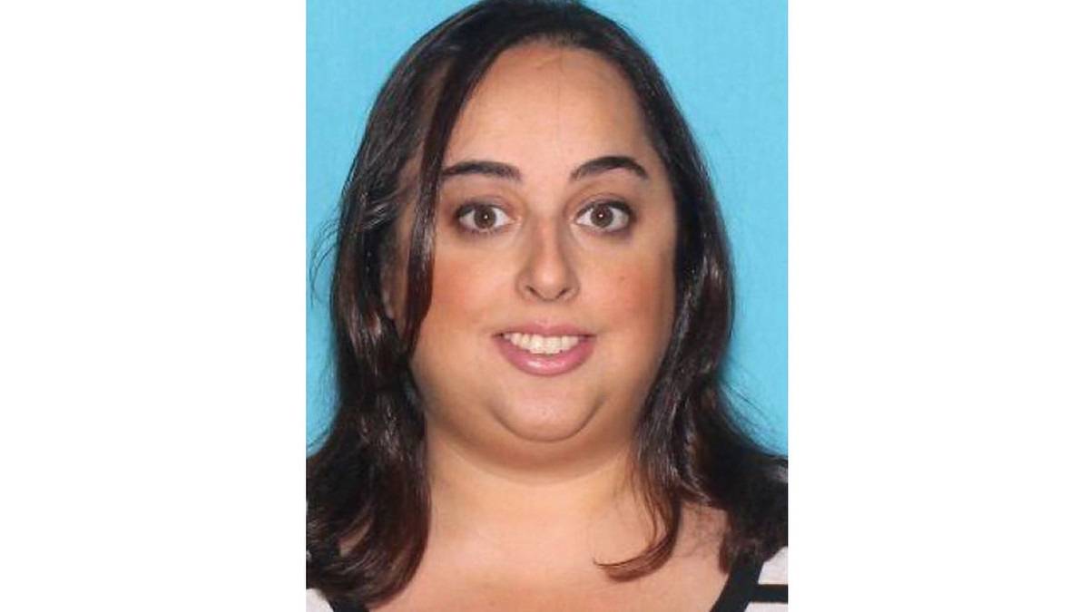 Florida woman who allegedly scammed Holocaust survivor