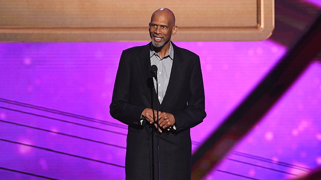 Kareem Abdul-Jabbar presents NBA MVP Award