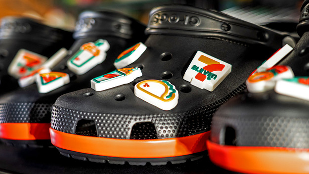 Image via Crocs/7-Eleven