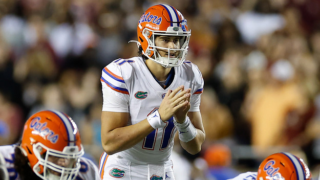 Jalen Kitna lines up for a play against the Florida State Seminoles.