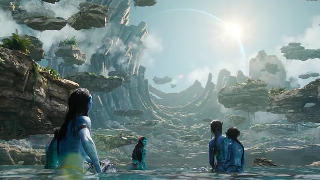 A new look at the upcoming Avatar sequel is shown