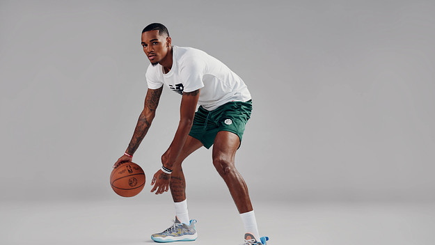 Dejounte Murray in the New Balance TWO WXY v3