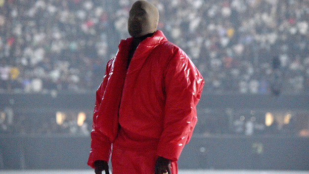 kanye west performing at donda show in atl