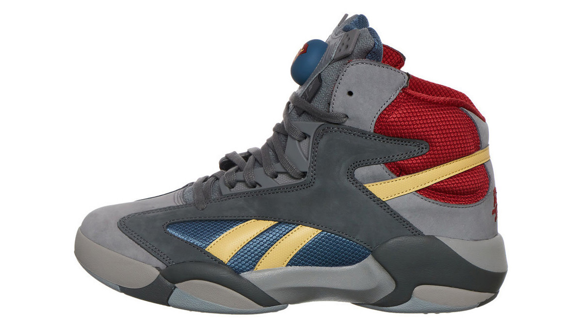 DC x Reebok Shaq Attaq Man of Steel HQ4587 Profile