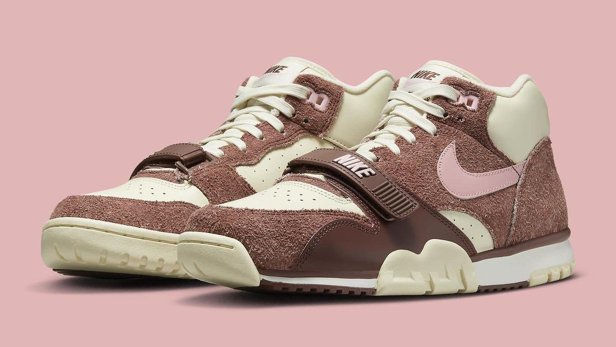 Nike Air Trainer 1 'Valentine's Day 2023' DM0522 201 Pair