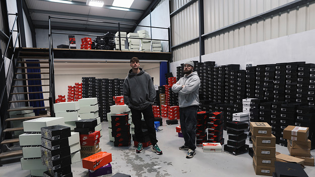 paragn-hi-res-ebay-sneaker-seller