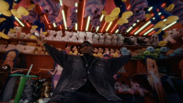 Offset's new music video in screenshot form