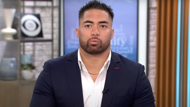Te'o screenshot for news story from CBS