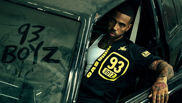 this is a photo of vic mensa by Gabe Oviawe