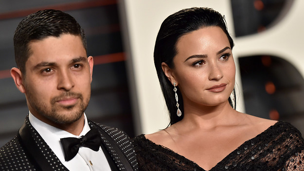 Demi Lovato and Wilmer Valderrama on red carpet