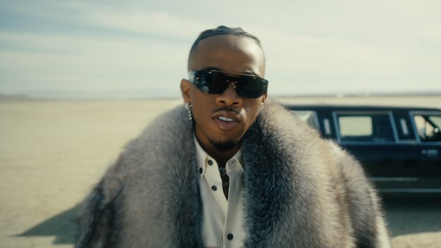 Tekno shares the music video for his new single "Mufasa"