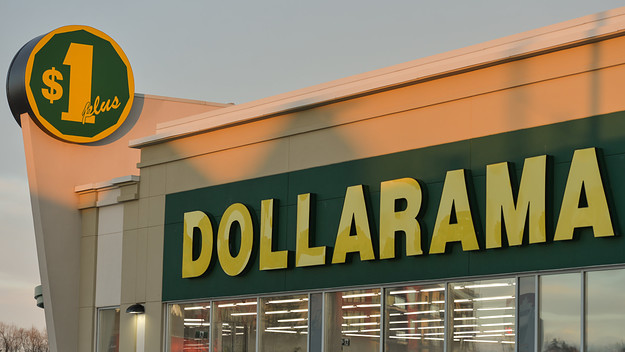 A Dollarama store location