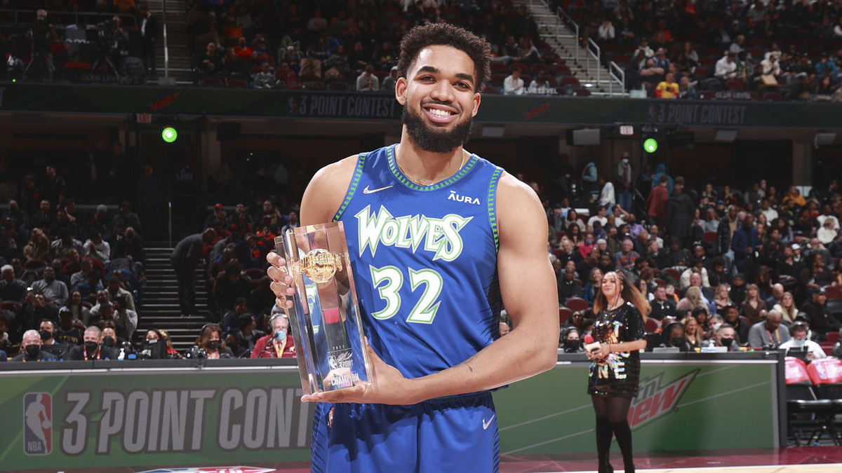 Karl-Anthony Towns 2022 NBA All Star 3 Point Contest