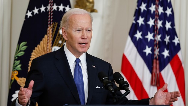 White House expected to extend pause