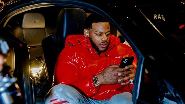 Rimzee Shuts Down Oxford Circus In Video For New Heater Unruly