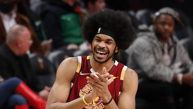 Jarrett Allen claps back over outfit