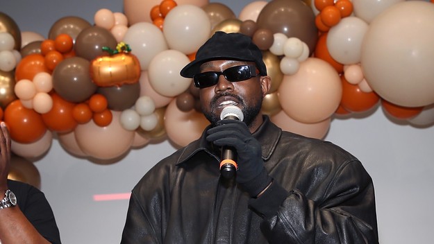 Kanye West attends the Los Angeles Mission's Annual Thanksgiving event