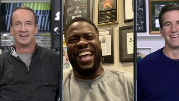 Peyton Manning Kevin Hart Eli Manning ESPN2 2021 ManningCast