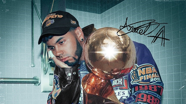 The cover art for Anuel AA's new album 'Las Leyendas Nunca Mueren'